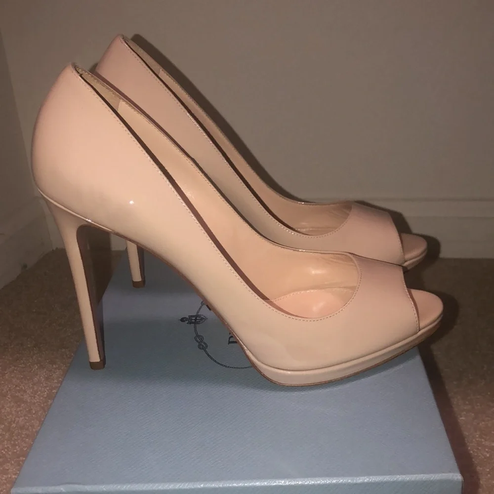 PRADA Nude Patent Leather Platform Peep Toe Pumps size 39